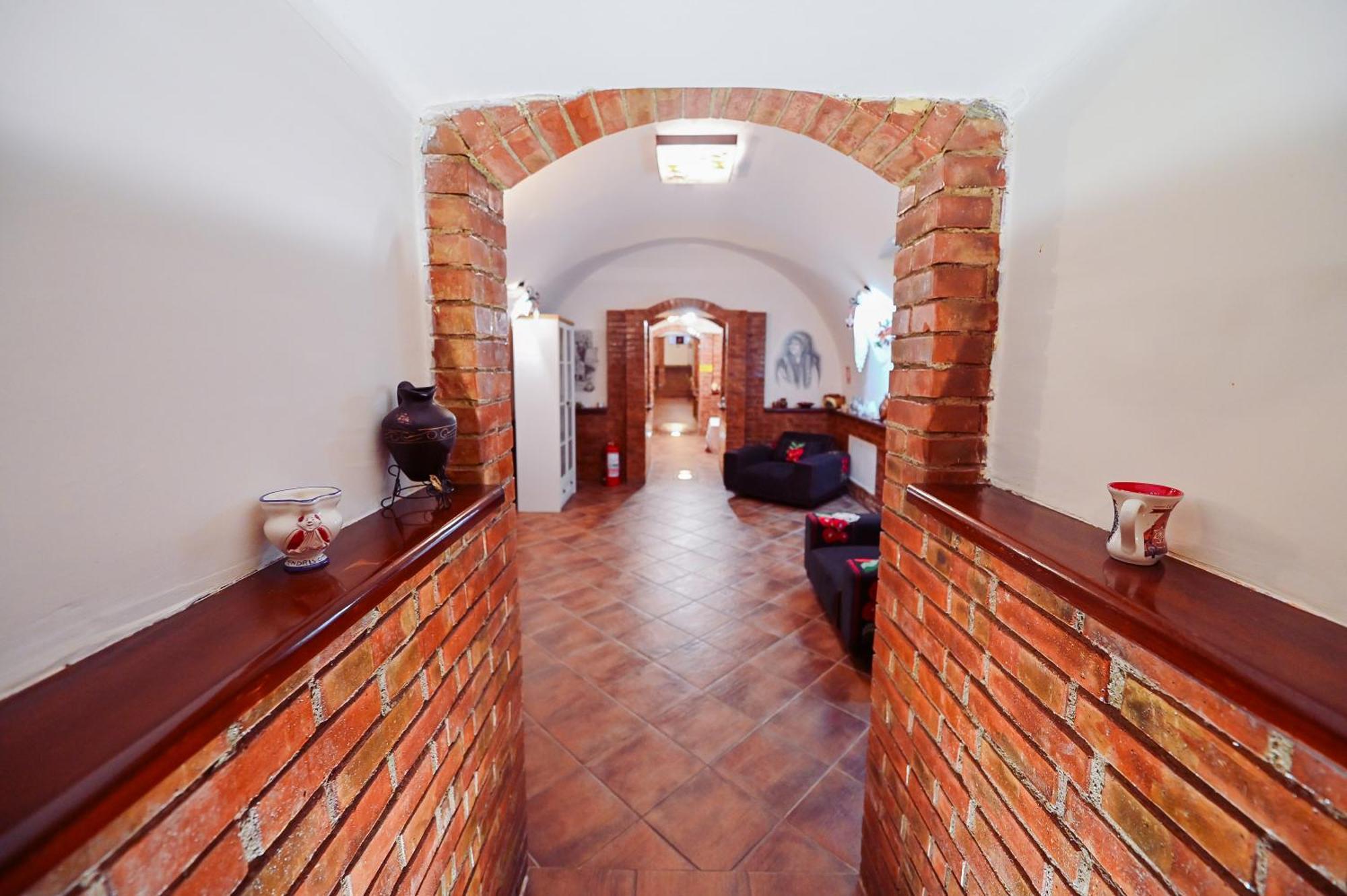 Conacul Domnesc Hotel Scheia Bagian luar foto